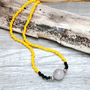 Boho Chic Beaded Choker Necklace, Quartz Dainty Statement Adjustable